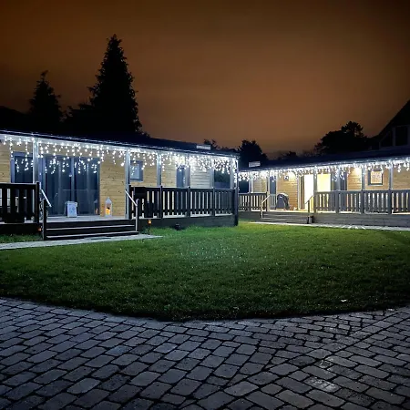 Naturhaus Meerjungfrau Mit Boxspringbetten In Ruhiger Lage Von Steinhude