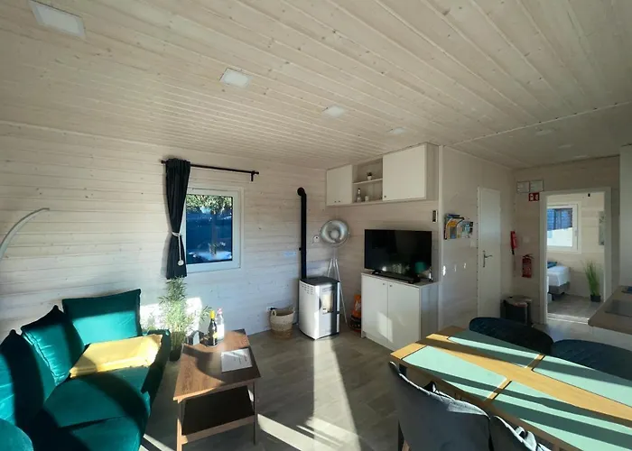 Naturhaus Meerjungfrau Mit Boxspringbetten In Ruhiger Lage Von * Steinhude
